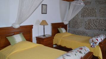 2 bedrooms