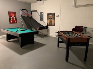 Villa, 5 chambres | Salle de jeux