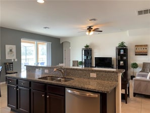 Villa, 5 Bedrooms | Private kitchen