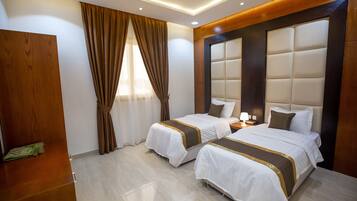 In-room safe, iron/ironing board, free WiFi, bed sheets