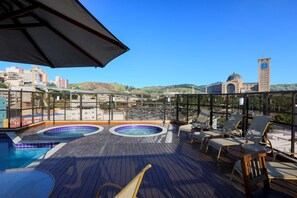 Outdoor pool, pool loungers
