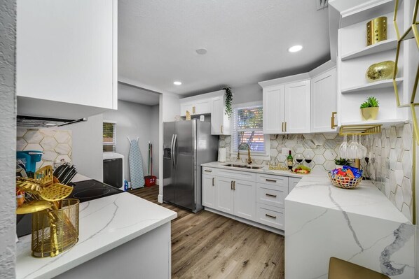 Fridge, microwave, oven, stovetop - Tampa Retreat with Heated In-Ground Pool & Spa (Tampa)