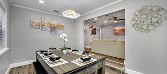 Heated Pool & Spa, Sleeps 8, South Tampa | 5 Min to MacDill AFB