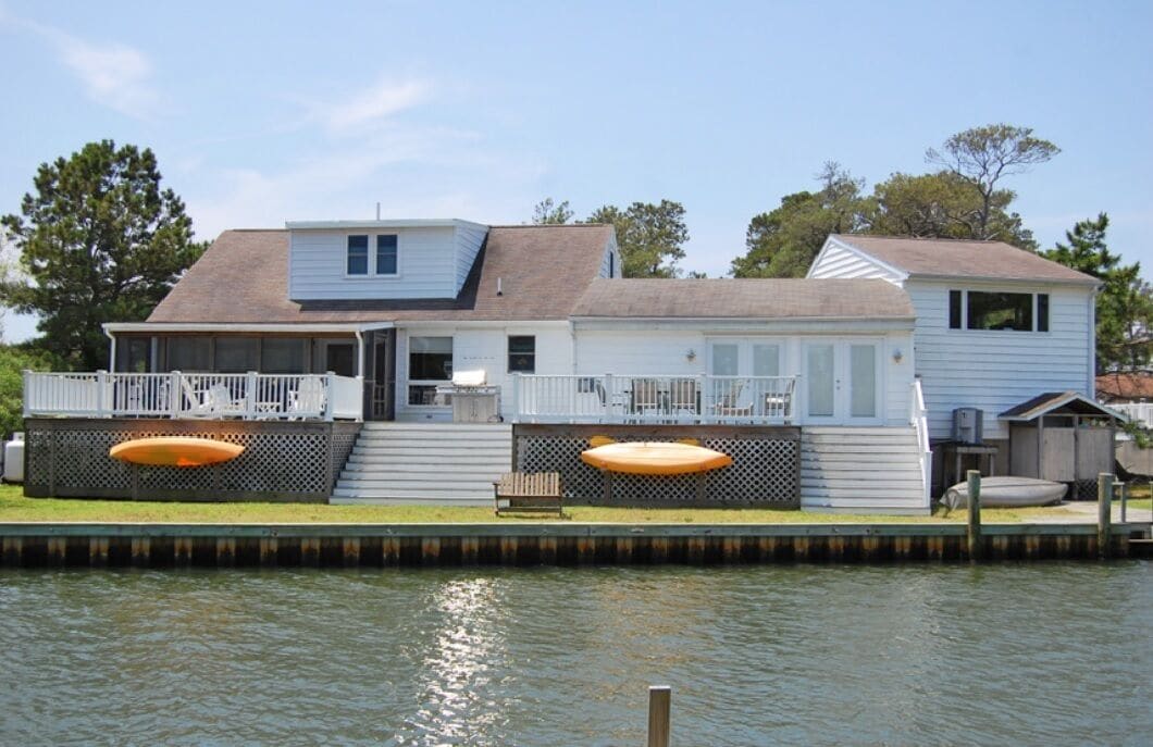 Casa dell’Isola-Waterfront w/ Kayaks & Firepit