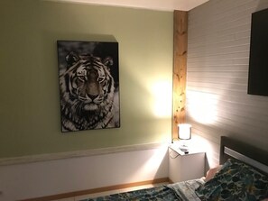 1 chambre, fer et planche Ă repasser, Wi-Fi gratuit, draps fournis