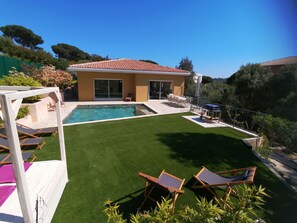 Piscina a l'aire lliure 