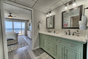 1 camera, ferro/asse da stiro, Wi-Fi gratuito, lenzuola