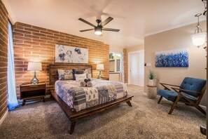 3 quartos, escrivaninha, ferros/tábuas de passar roupa, Wi-Fi