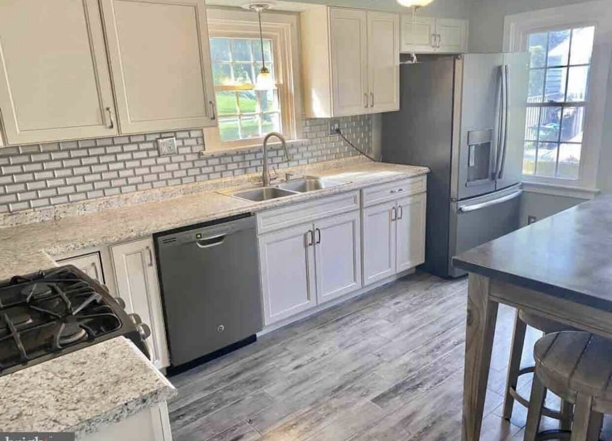 Beautiful Home in the Heart of Manheim walking distance to restaurants & Bars