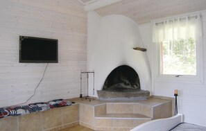 5 bedrooms, travel crib - 5 bedroom awesome home in Bor (Bor)