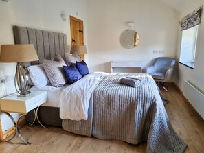 4 soveværelser, strygejern/strygebræt, weekendseng, gratis Wi-Fi