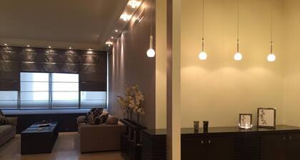 Spacious Apt. with amazing sea view in Verdun