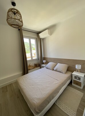 1 camera, ferro/asse da stiro, Wi-Fi, lenzuola