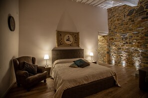 1 slaapkamer, een strijkplank/strijkijzer, reisbedje, gratis wifi