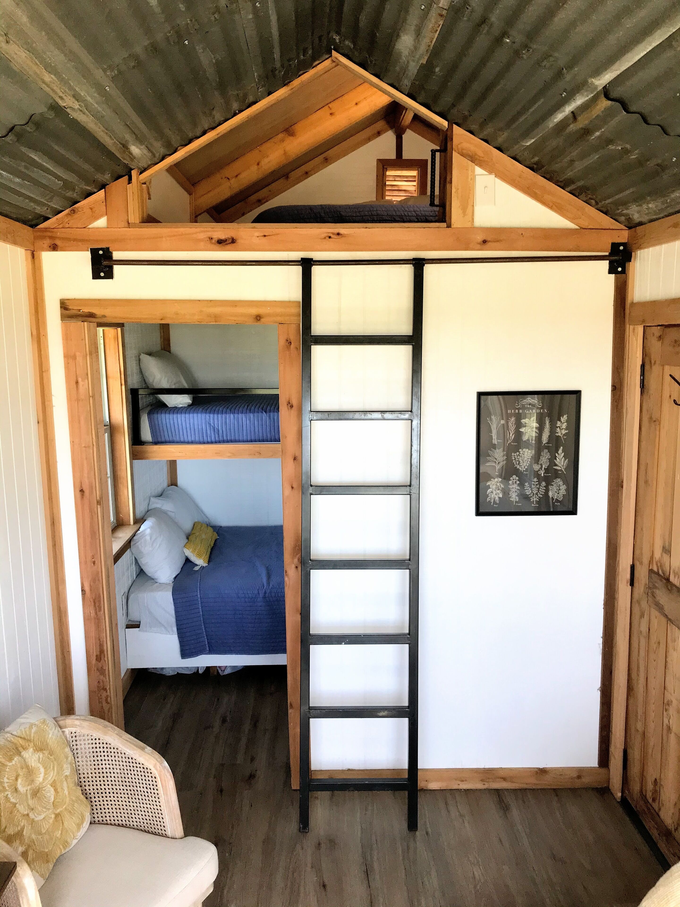 Tiny House Cottage at Mars Hill Farm