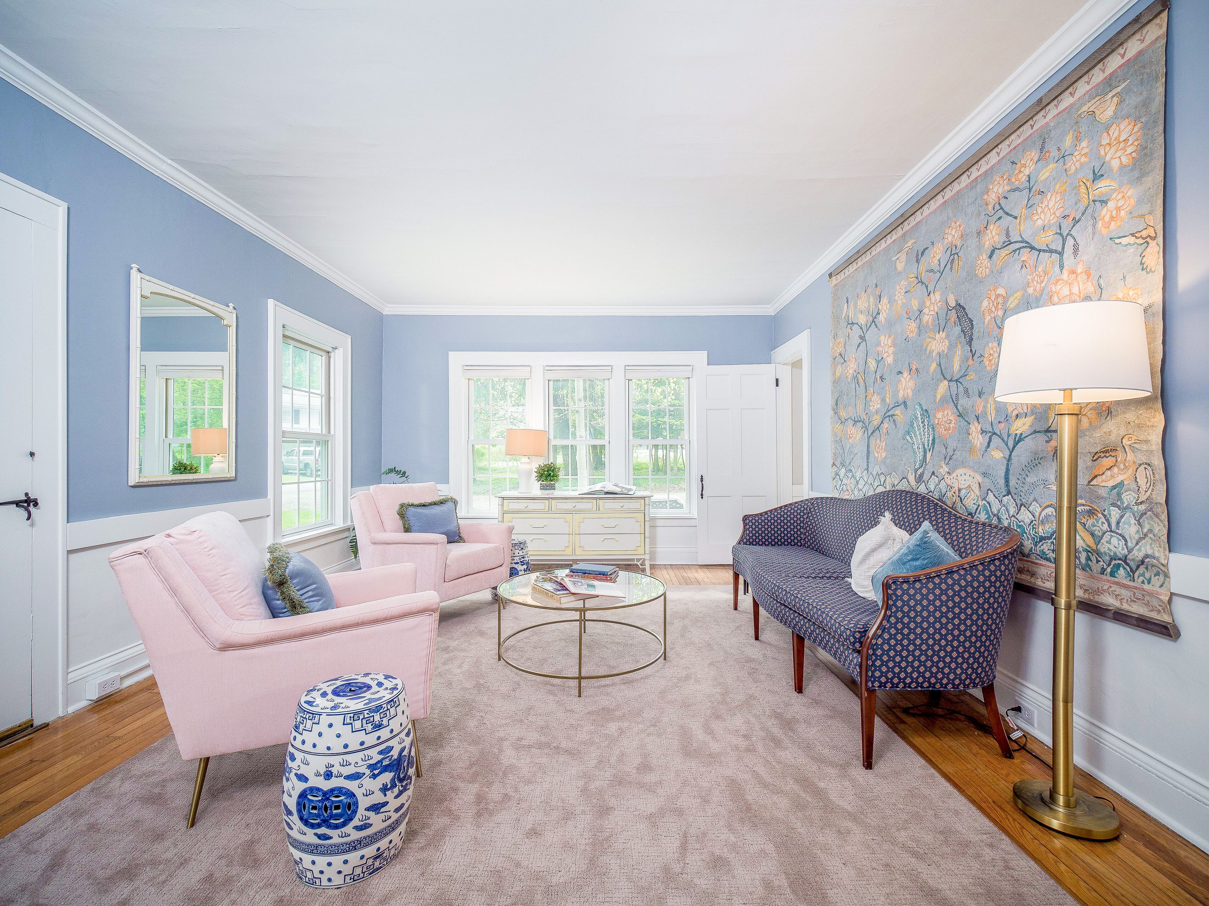 Renovated Farmhouse w/ Private Dock on 1.5 acres!