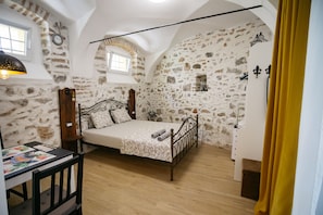 1 habitación y wifi