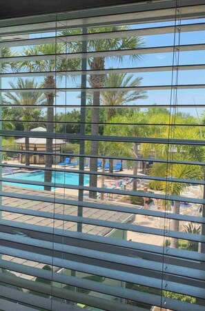 Interior - Gorgeous❤️ Pool & Lake View Condo near Disney Parks (Kissimmee)