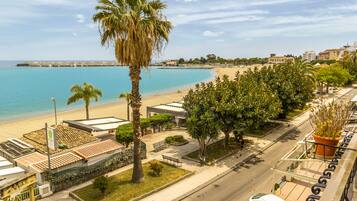 Sulla spiaggia