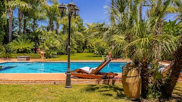 Alberca al aire libre