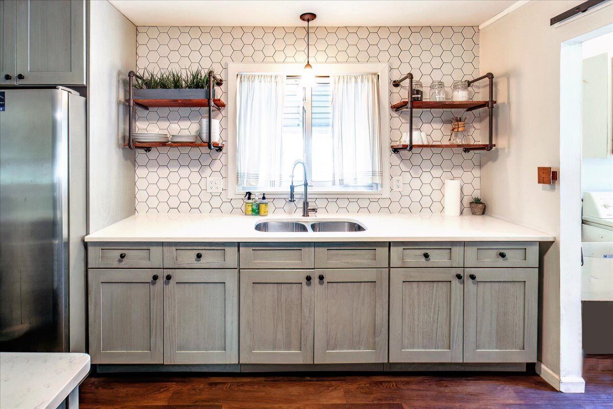 This cozy East Ferndale Retreat is close to everything!