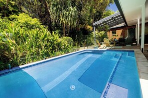 Piscine extérieure