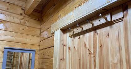 Immaculate cabin 5 mins to Inverness dogs welcome