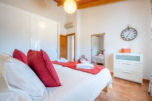 2 camere, ferro/asse da stiro, Wi-Fi gratuito, lenzuola