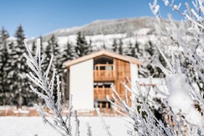 Property grounds - Apartment "Lichtung Woldererhof Auszeit" with Mountain View, Sauna & Balcony (Racines)