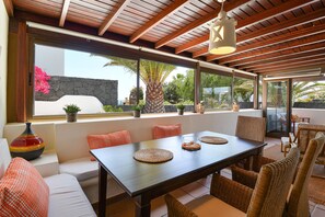Dining - Villa "Marta" with Pool, Garden, and Terrace (Playa Blanca)