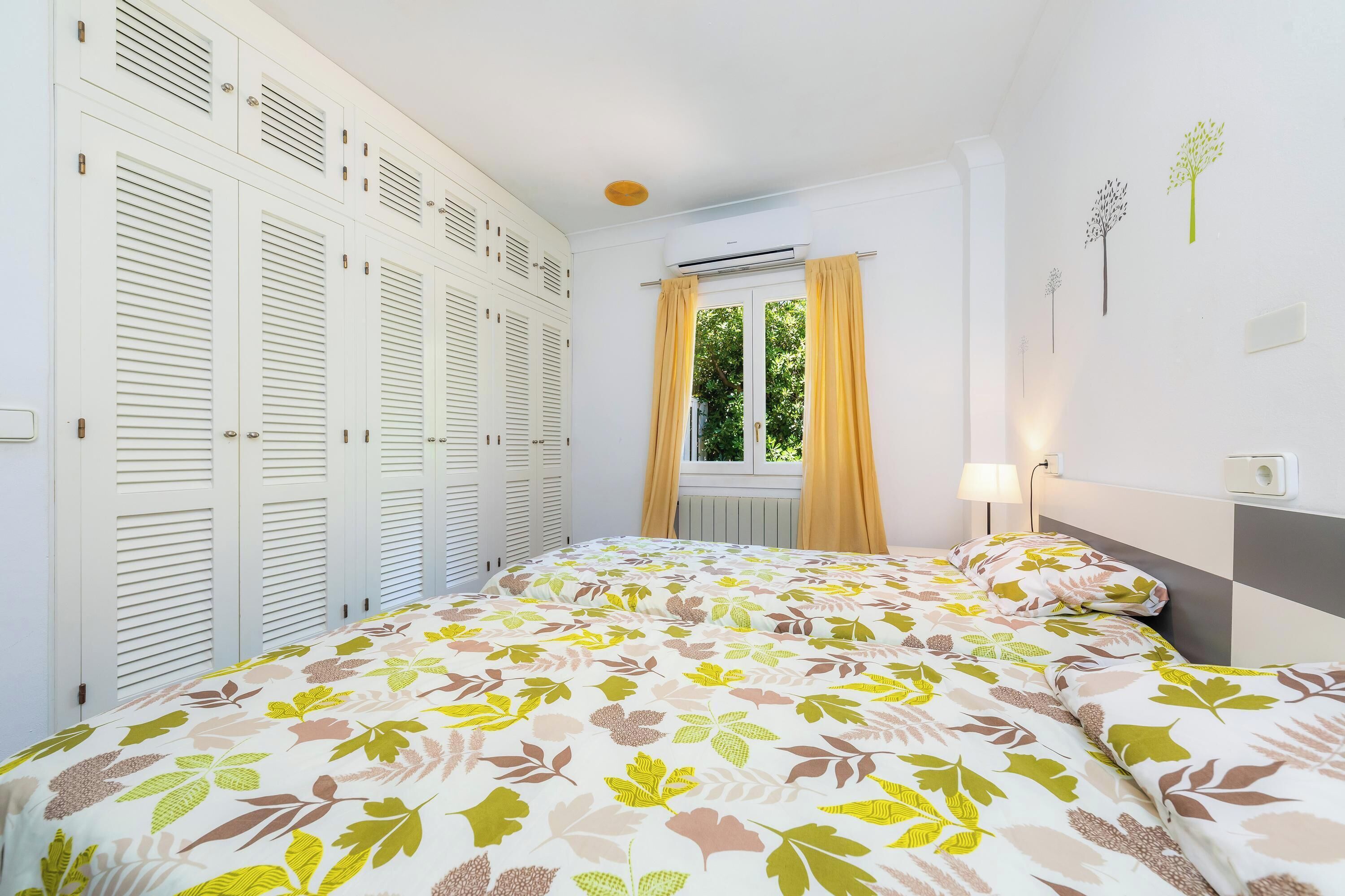 4 Schlafzimmer, Bügeleisen/Bügelbrett, kostenloses WLAN, Bettwäsche