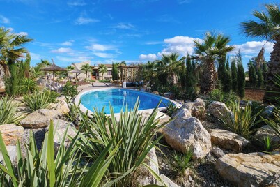 Finca "Melongos" with Mountain View, Pool, Wi-Fi, Terraces & Garden