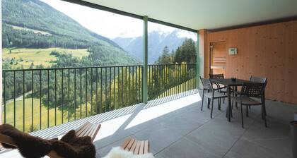Apartment "Archehof Hochzirm Lodge Johanna" with Mountain View, Sauna & Terrace