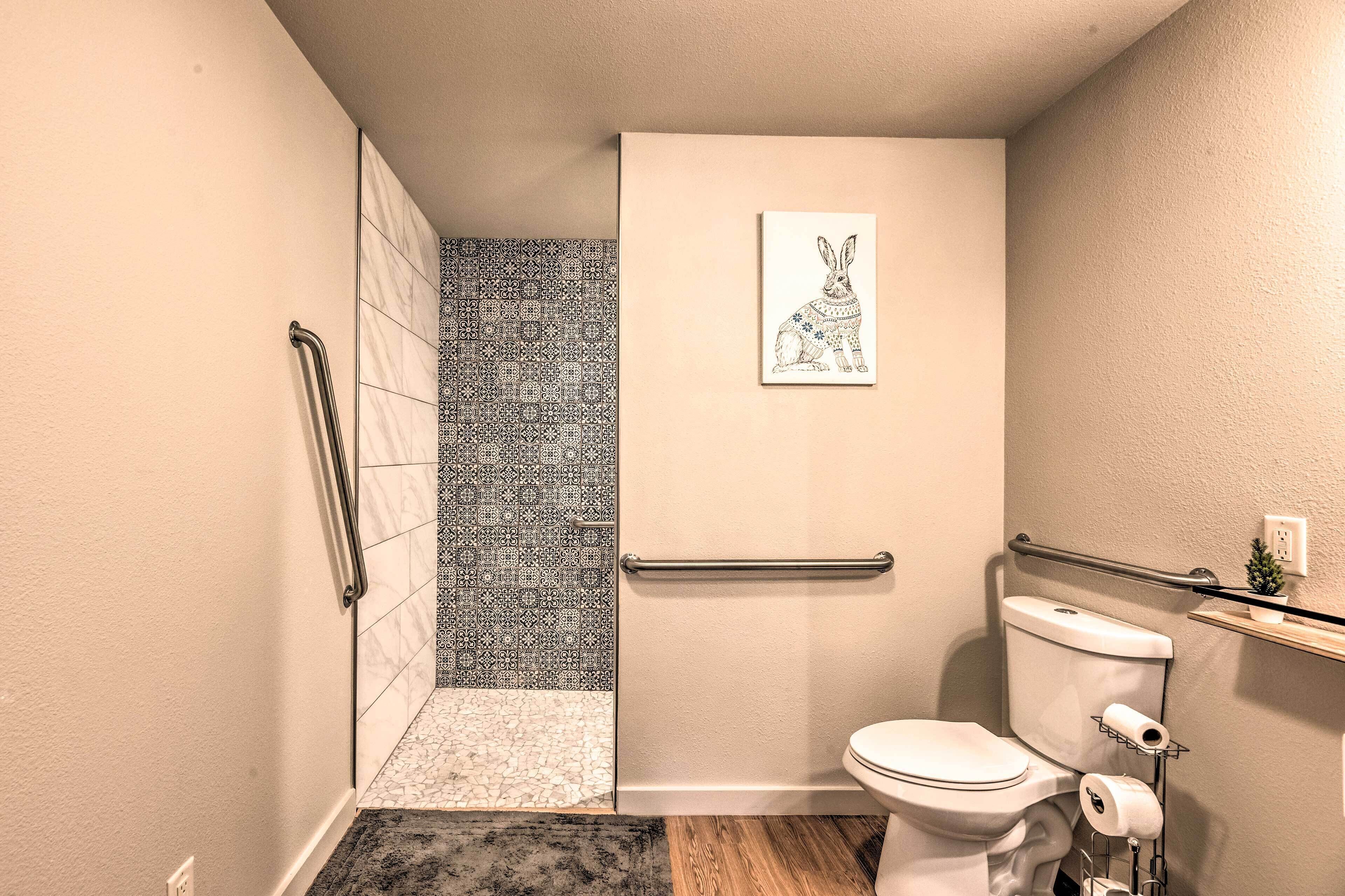 ‘Casa Patron’ Home <10 Mi to Hiking & Casinos