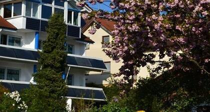 Doppelzimmer 4, mit Balkon - Gästehaus am Lindenweg
