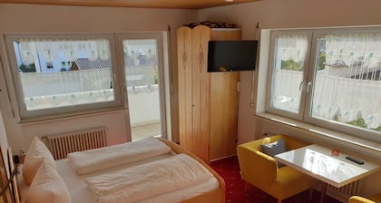 Doppelzimmer 2 - Gästehaus am Lindenweg