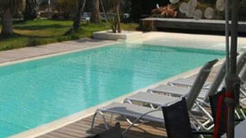Piscine extérieure, piscine chauffée