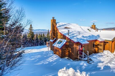 Saddleback - Rock Pond Condo 83 - ski in , ski out location