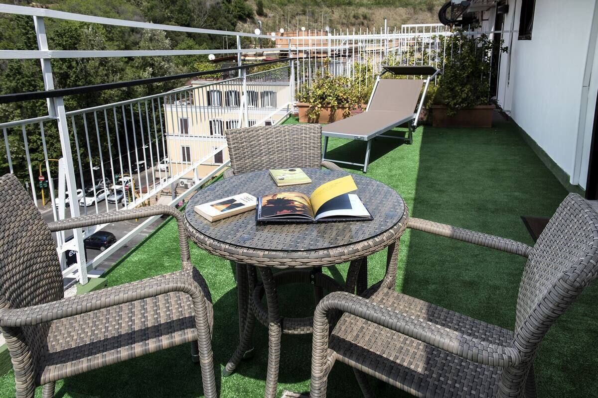 junior suite, terrace | terrace/patio