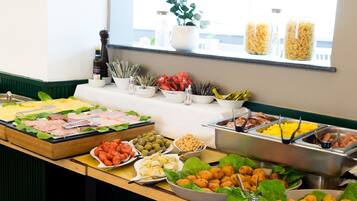Tägliches inbegriffenes Frühstücksbuffet