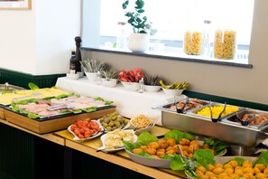 Frokostbuffé er inkludert hver dag