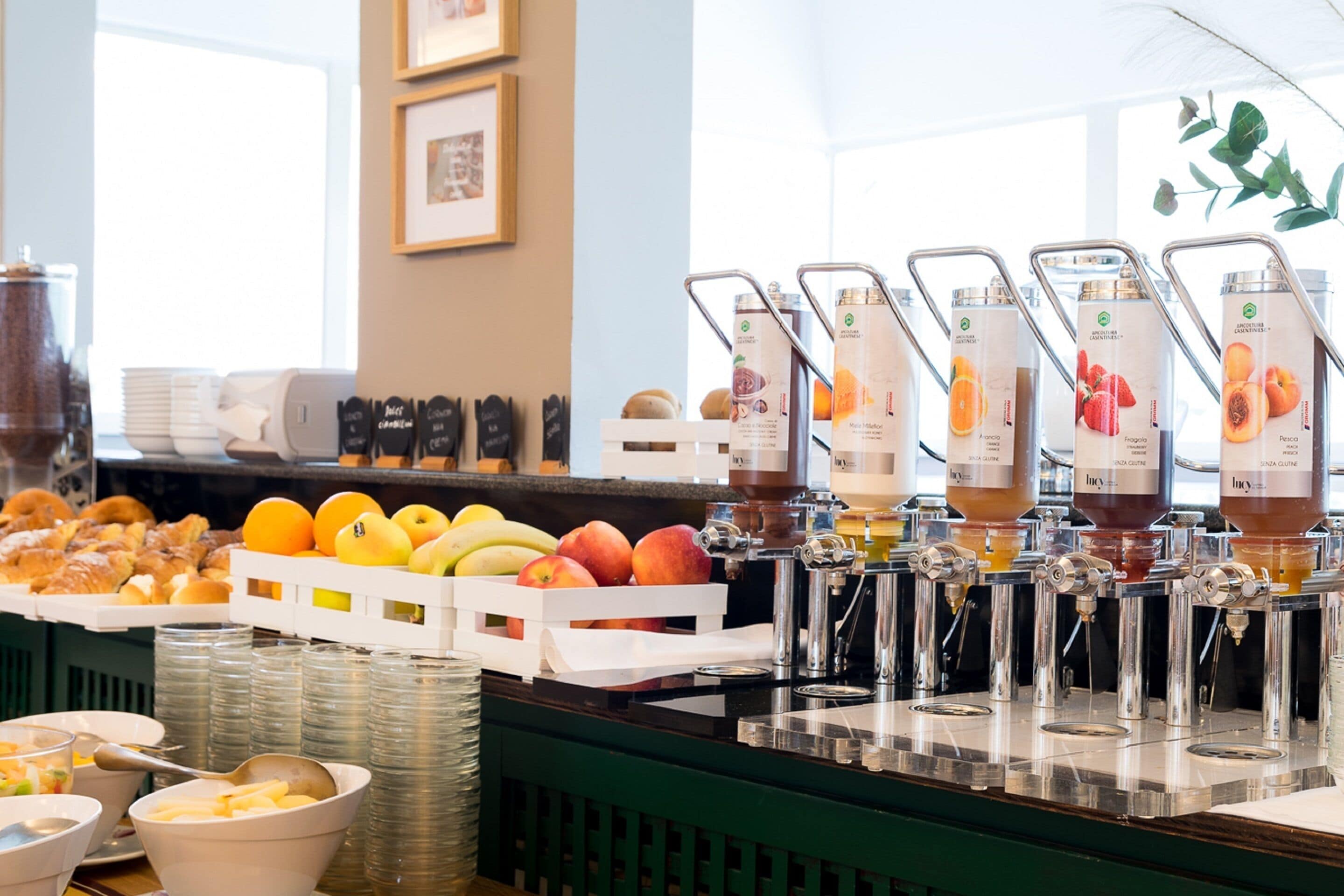 Photo - Hotel Pacific