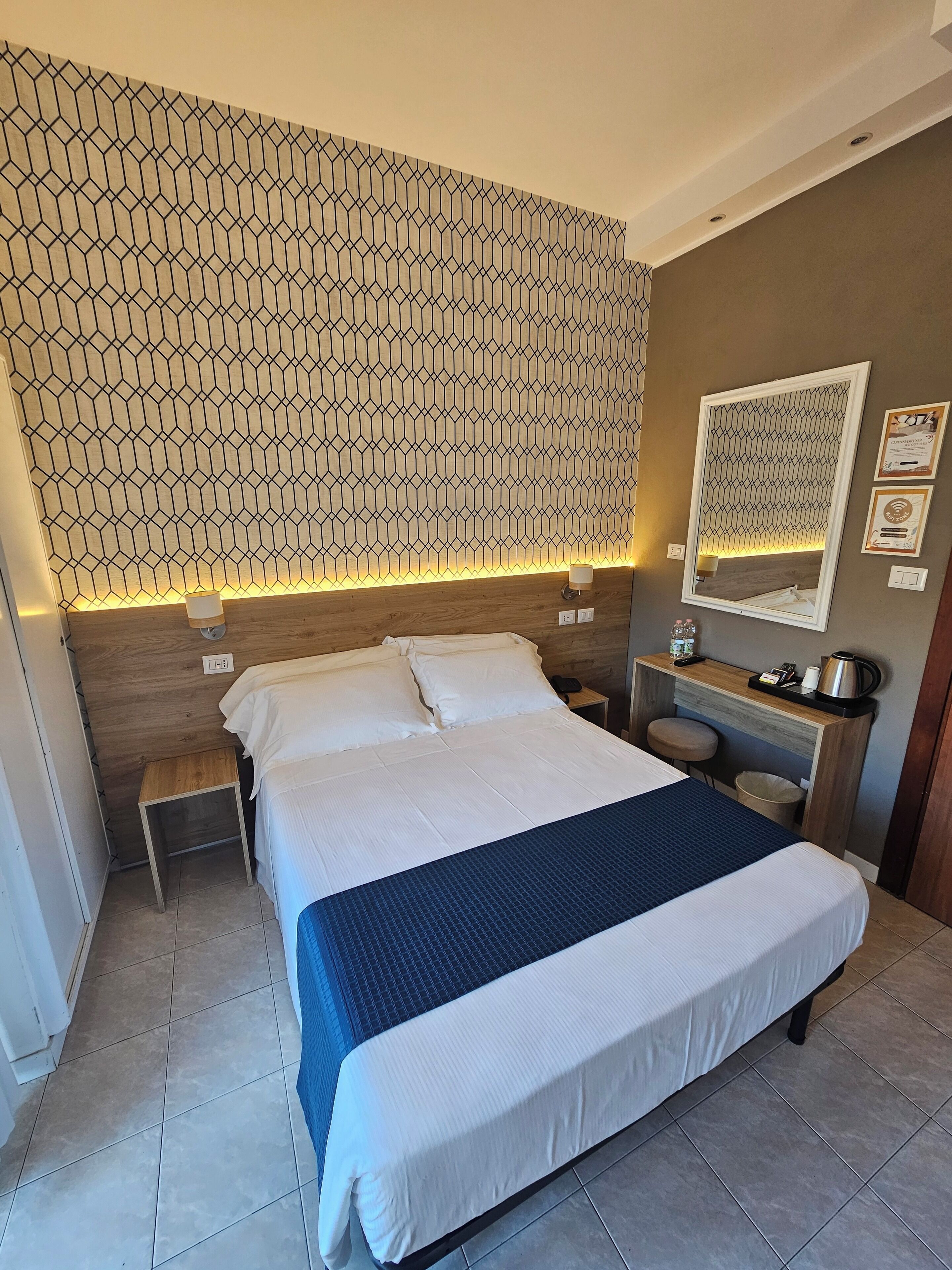 economy double room, 1 double bed | 1 bedroom, premium bedding, down duvets, minibar