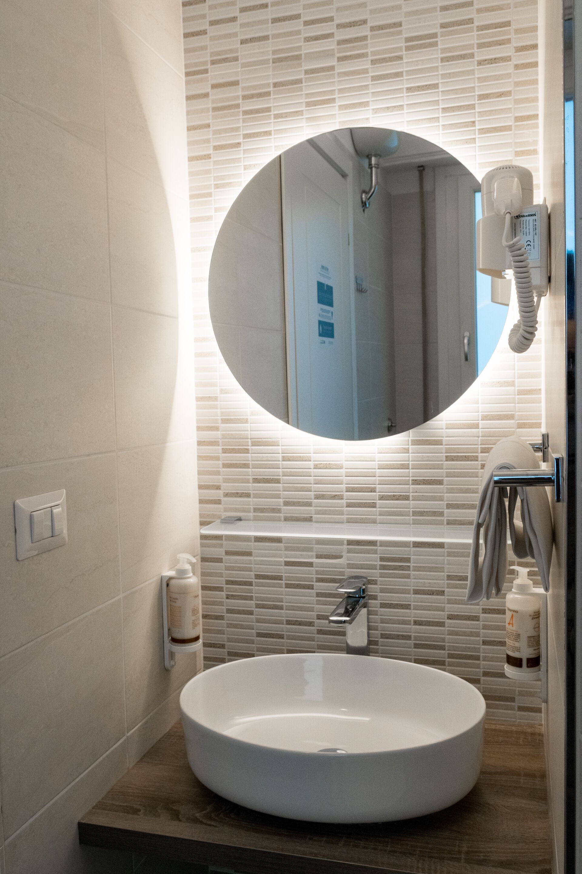 Photo - Hotel Pacific