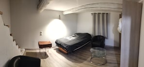 2 chambres, fer et planche Ă repasser, Wi-Fi gratuit, draps fournis