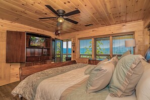 10 bedrooms, iron/ironing board, free WiFi, bed sheets