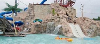 Nautical Charm with Relaxing Waterviews!  Your Chesapeake Getaway!