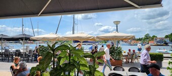 Grannys Harbour View