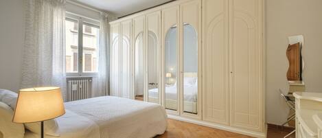 Apartment | 1 Schlafzimmer, Bügeleisen/Bügelbrett, kostenloses WLAN, Bettwäsche