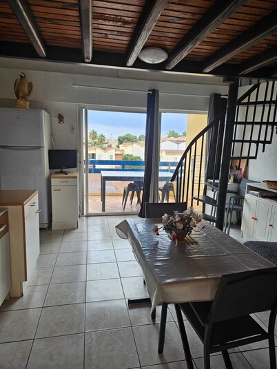 Studio Mezzanine en Bordure de mer Dans le sud de la France